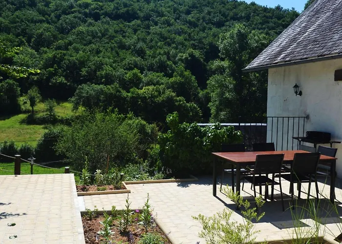 Ferienhaus Fuer Fuenf Personen By Interhome