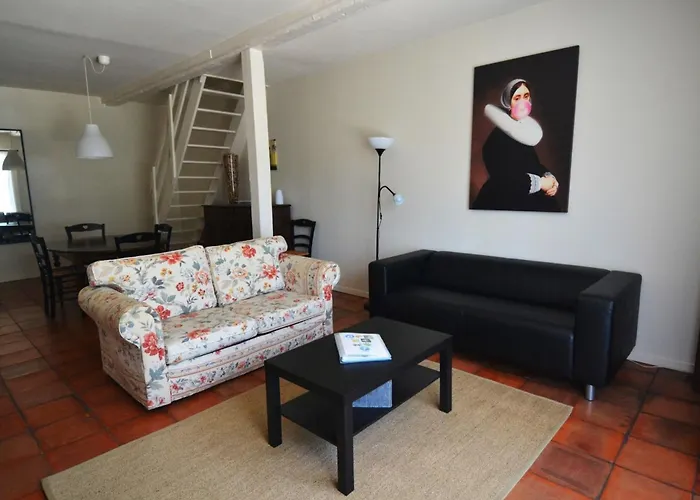 Fuer Fuenf Personen By Interhome