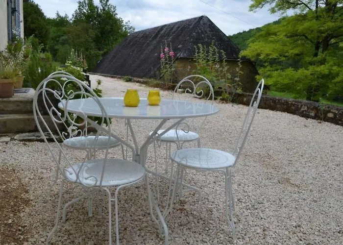 Fuer Fuenf Personen By Interhome * Souillac